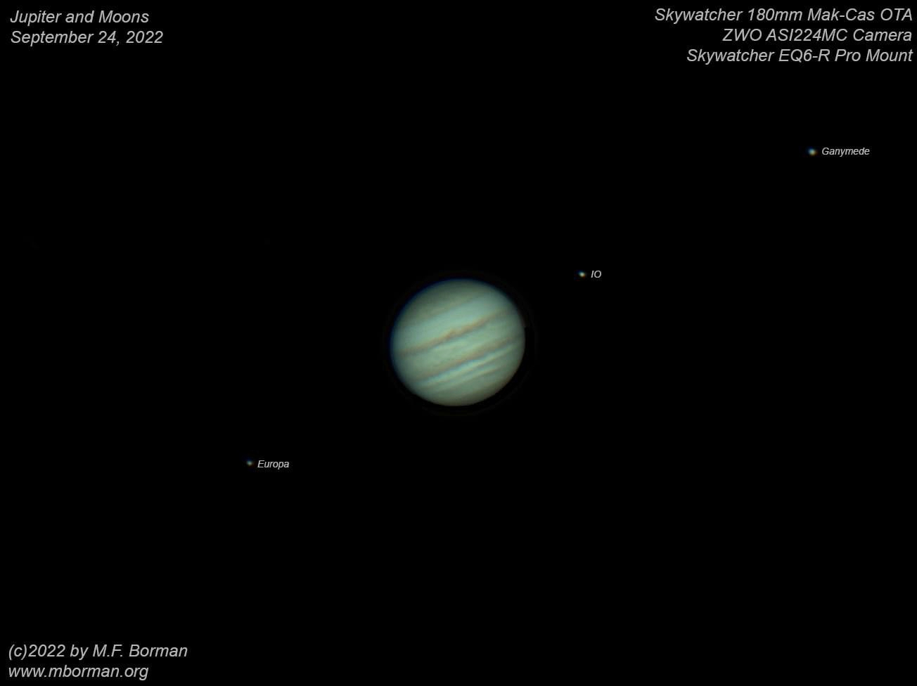Jupiter and 3 of its moons 09/24/2022