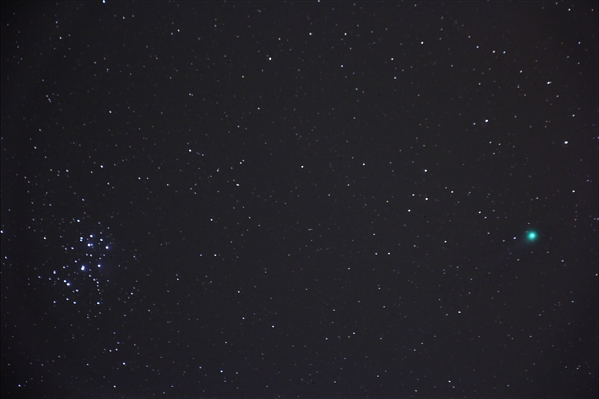 Comet Lovejoy (2014 Q2), taken January 16, 2015