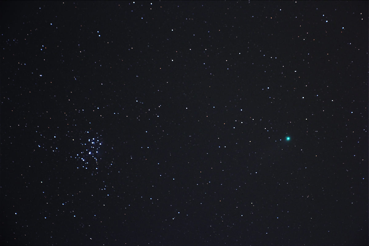 Comet Lovejoy (2014 Q2), taken January 16, 2015