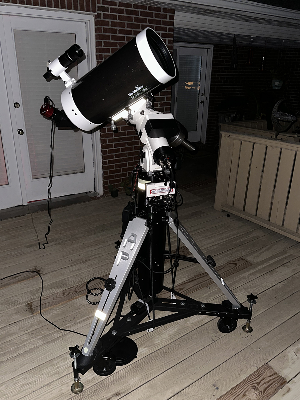 Sky-Watcher 180mm Maksutov on an Astro-Physics Mach2GTO mount