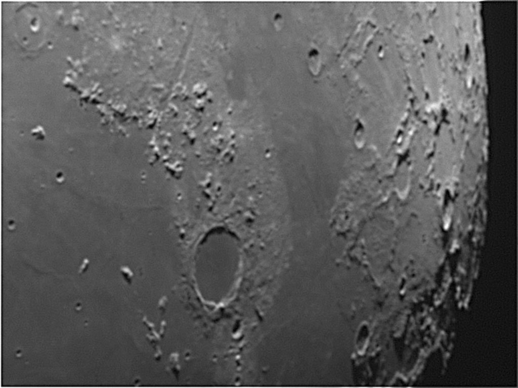 Craters on the Moon 03/05/2009