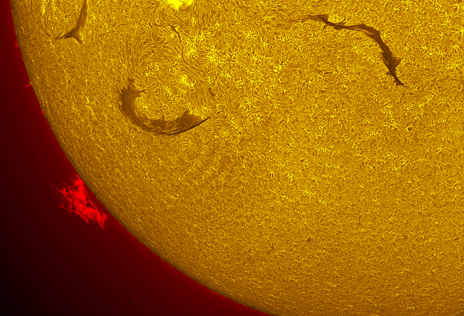 Solar prominence in h-alpha 08/12/26