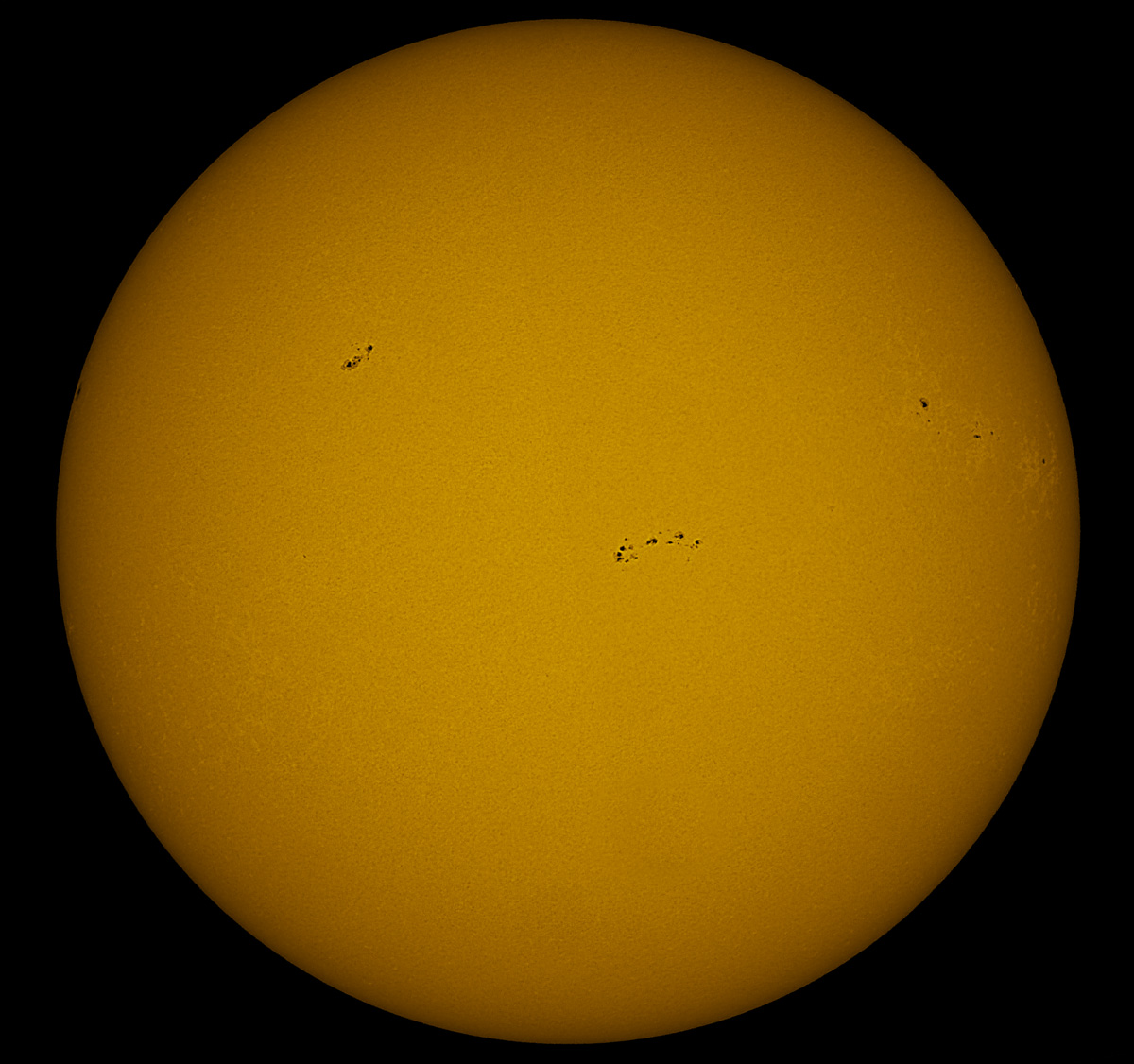 Solar Disk in white light 02/07/2015