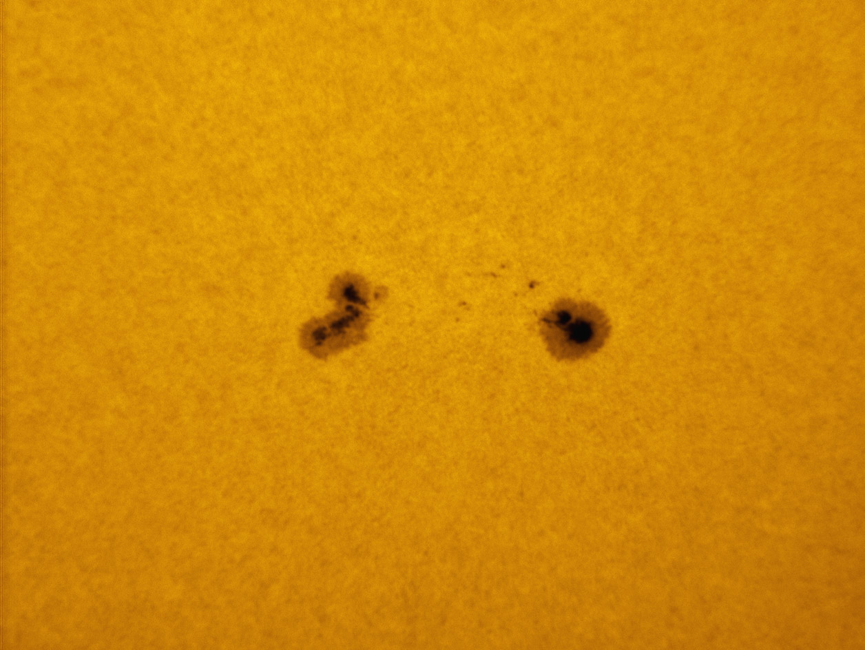Sunspot 1416 in white light 02/12/2012