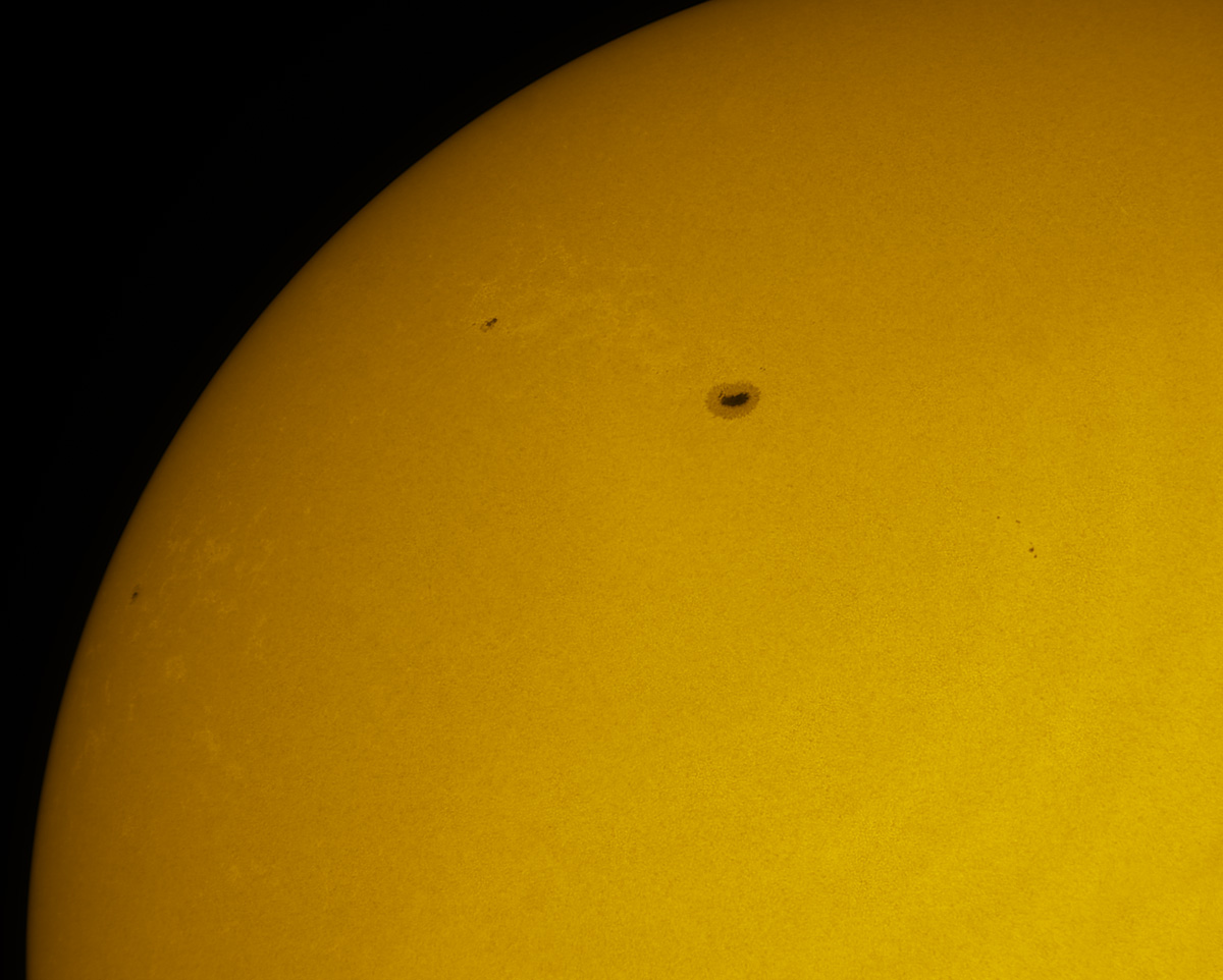 Sunspot 2005 in white light 03/15/2014