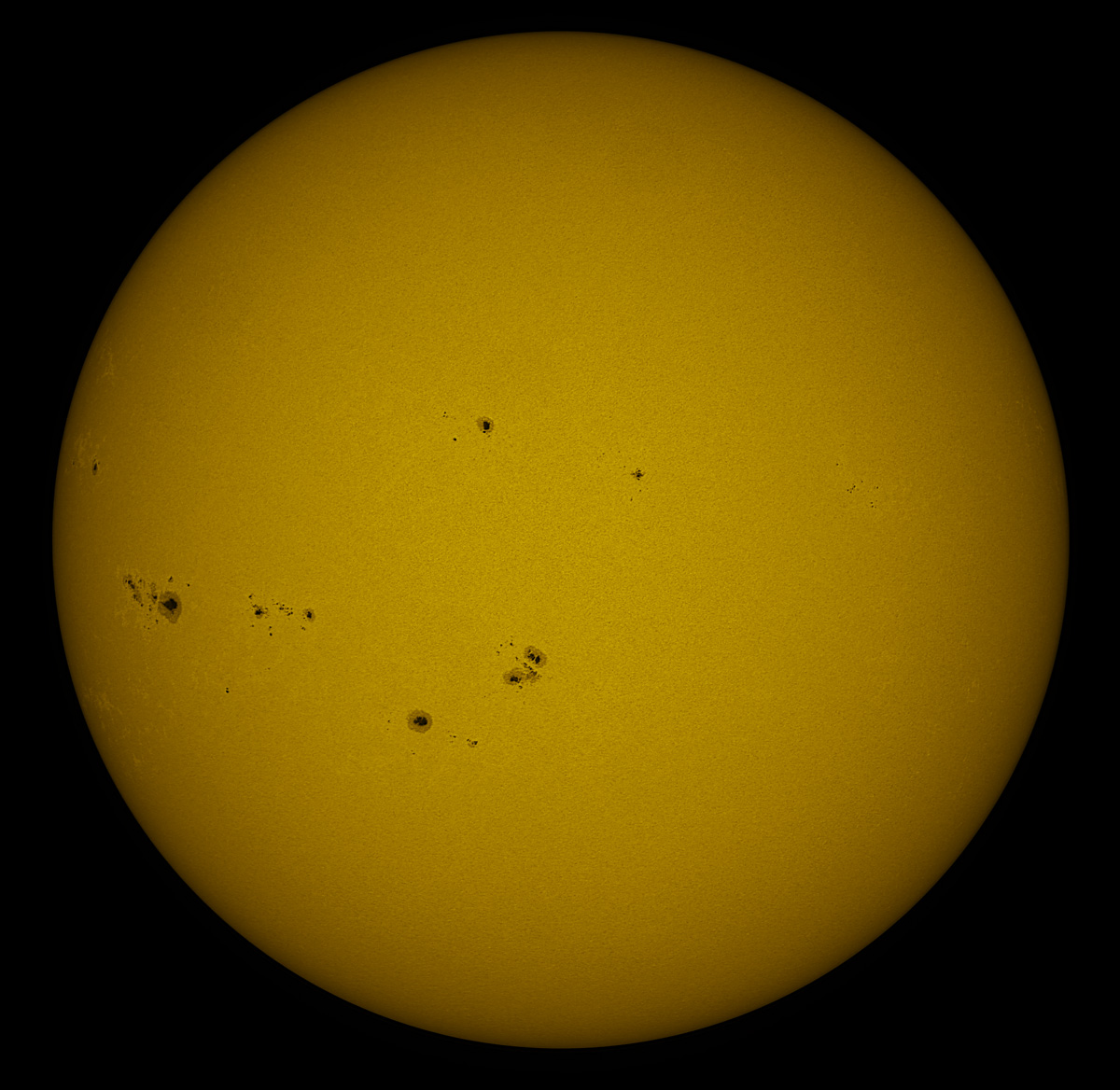 Solar Disk in white light 07/04/2014