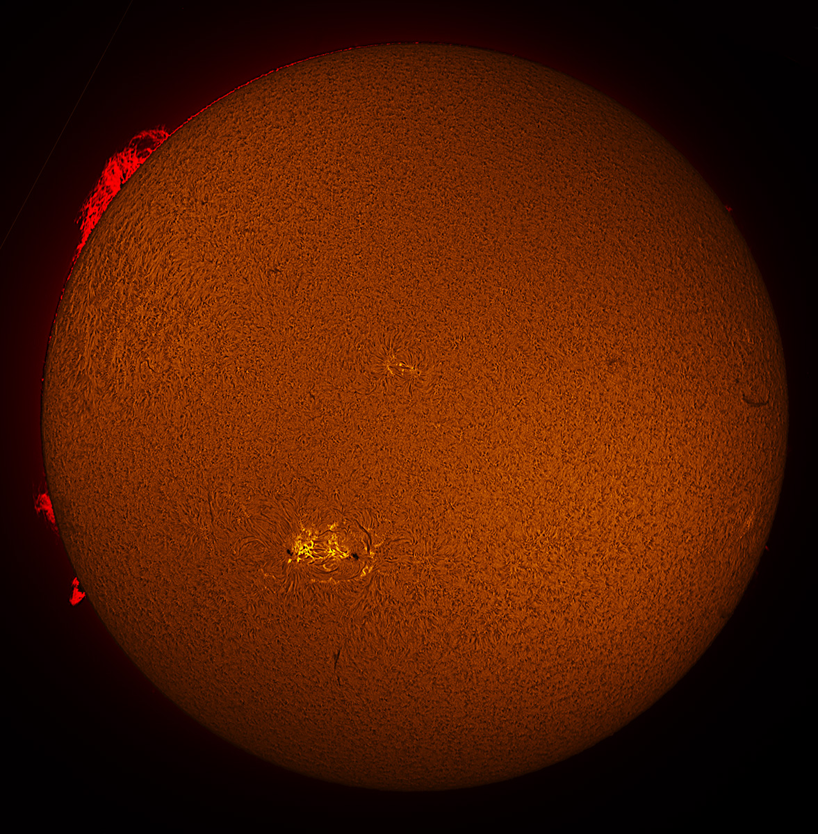 Solar Disk in h-alpha 08/22/2015