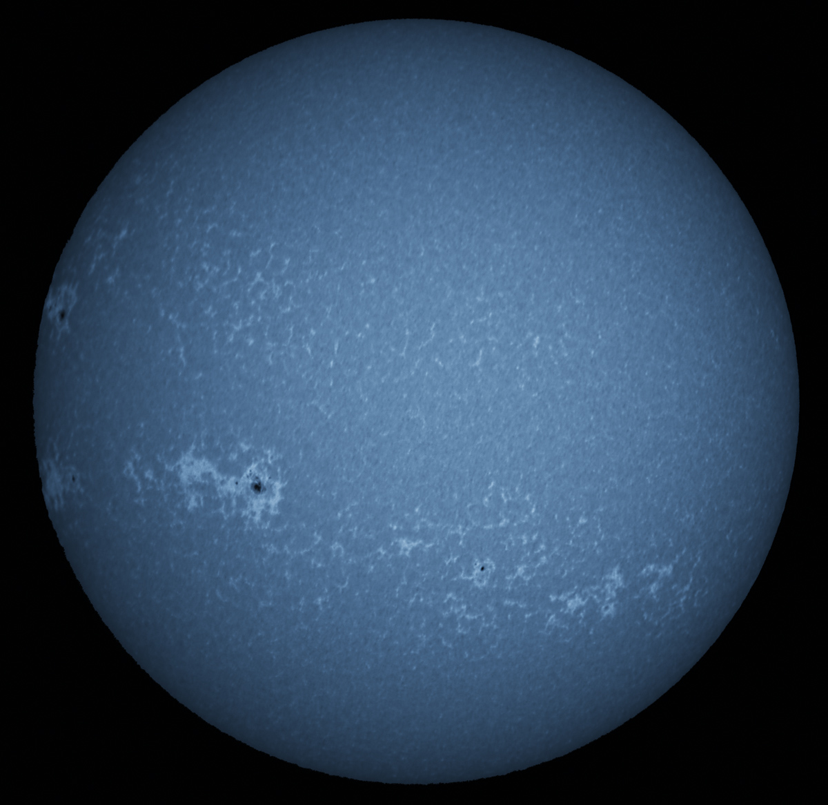 Solar Disk in CaK 10/17/2015