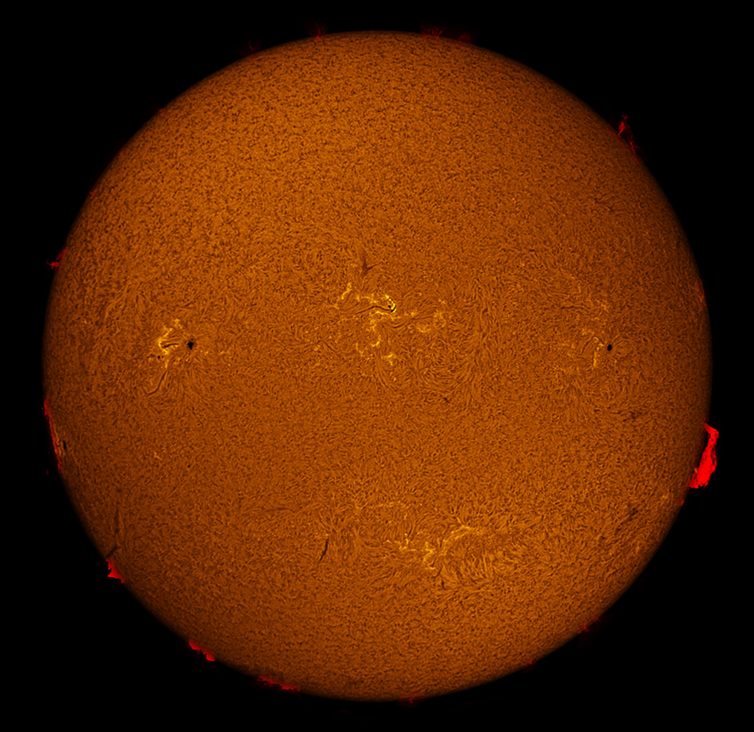 Solar Disk in h-alpha 10/21/2012