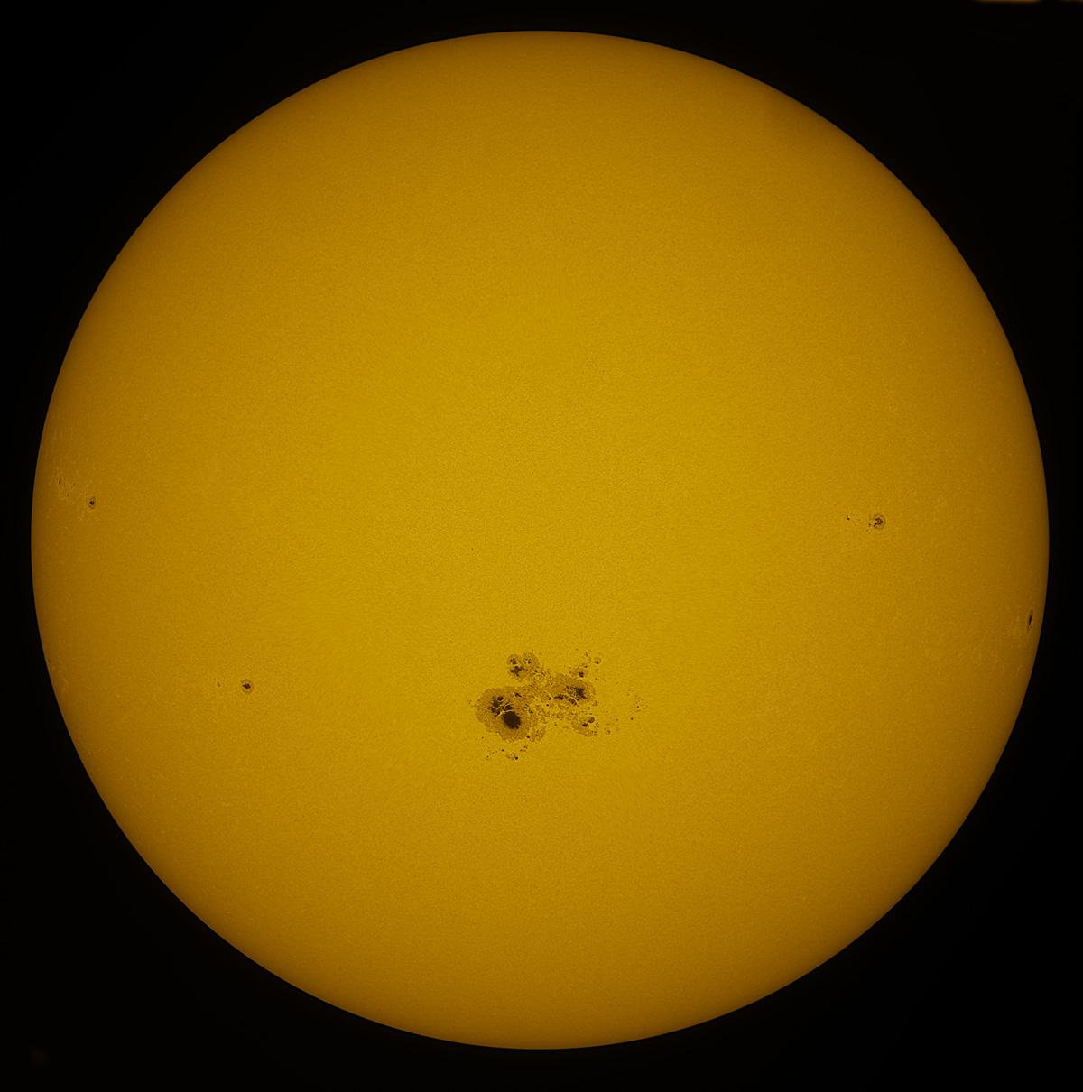 Solar Disk in white light 10/23/2014