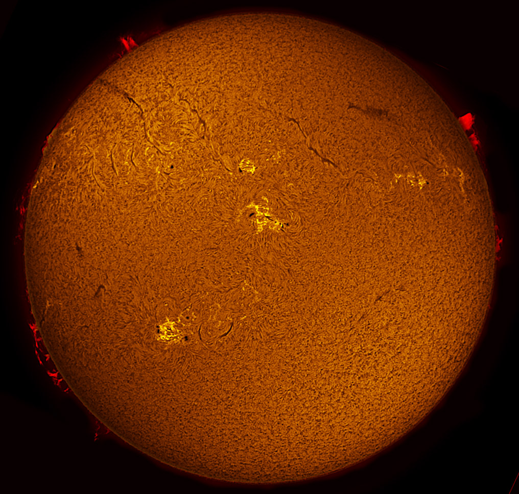 Solar Disk in h-alpha 12/03/2011