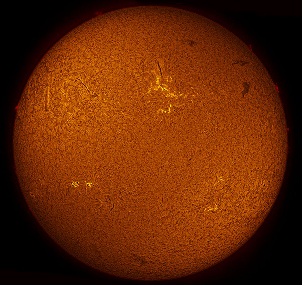 Solar Disk in h-alpha 12/18/2011