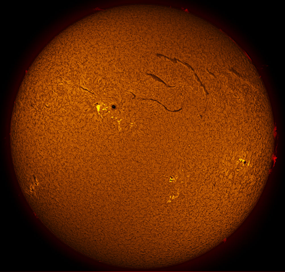 Solar Disk in h-alpha 12/24/2011