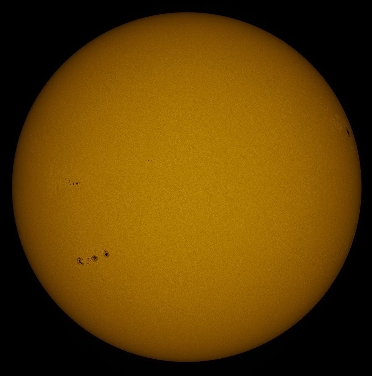 Solar Disk in white light 12/24/2015